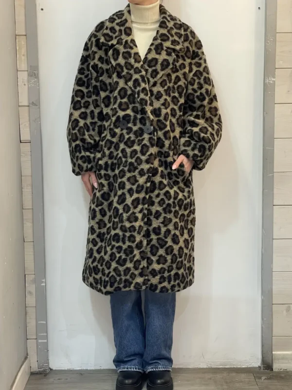 Floor 26-Cappotto-animalier